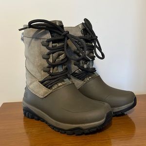 North Face Olive Green Winter Boots *Like New*